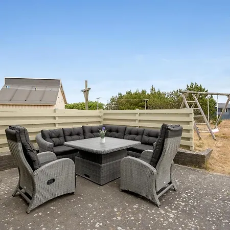 Semesterbostad Drifa - 600m From The Sea By Interhome *