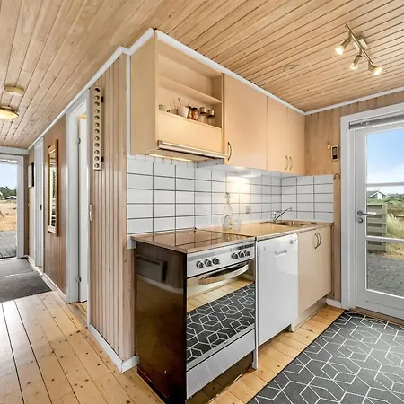 Semesterbostad Drifa - 600m From The Sea By Interhome Bjerregård