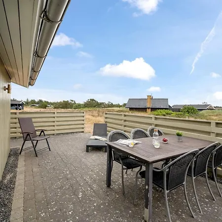 Drifa - 600m From The Sea By Interhome Bjerregård
